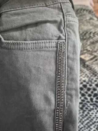 Pantalones caqui Morgan