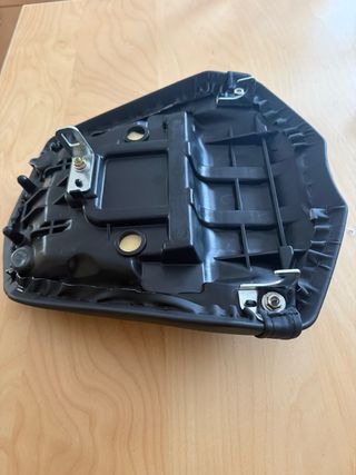 Sellino passeggero Yamaha FZ1 2006-2015 – NUOVO
