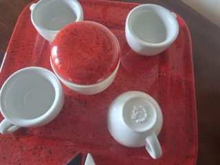 Set caffè rosso e bianco