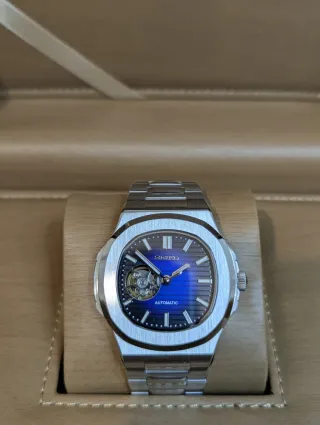 Reloj Seiko Mod Nautilus Azul Marino Gris Plateado