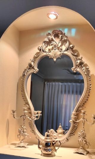 Espejo decorativo plateado