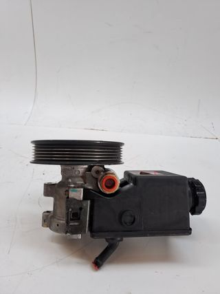 BOMBA DIRECCION SSANGYONG RODIUS (2)