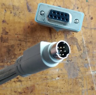 Adattatore HDMI a DVI e vari cavi