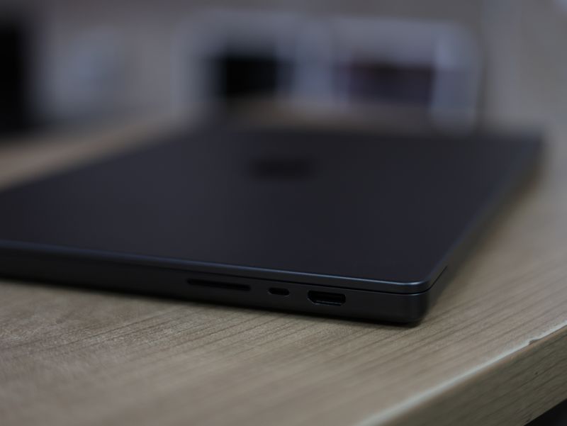 MacBook Pro 16" M4 Max 2024 afbeelding 8