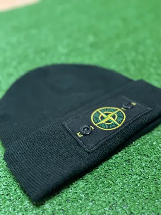 Gorro Stone Island Negro