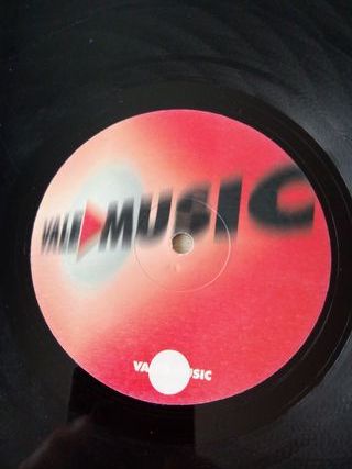 ANN LEE - VOICES - VINILO REMEMBER