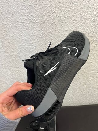 Nike Metcon 9 Negro/Gris
