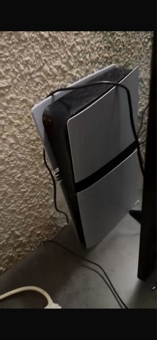 Consola PS5 Pro 2TB Blanca y Negra