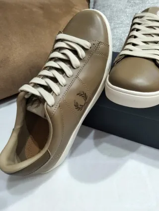 Zapatillas Fred Perry Beige/Marrón