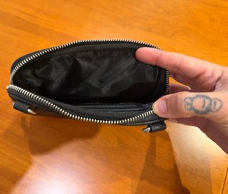 Bolso Zara negro sin asa