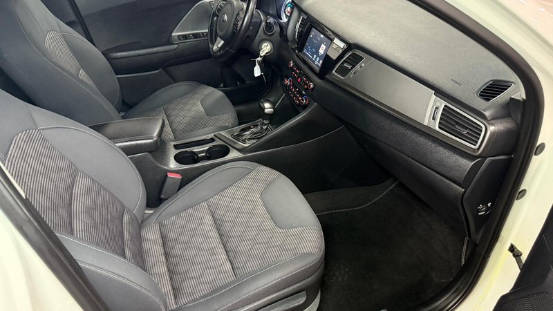 Kia Niro 2018, foto 13