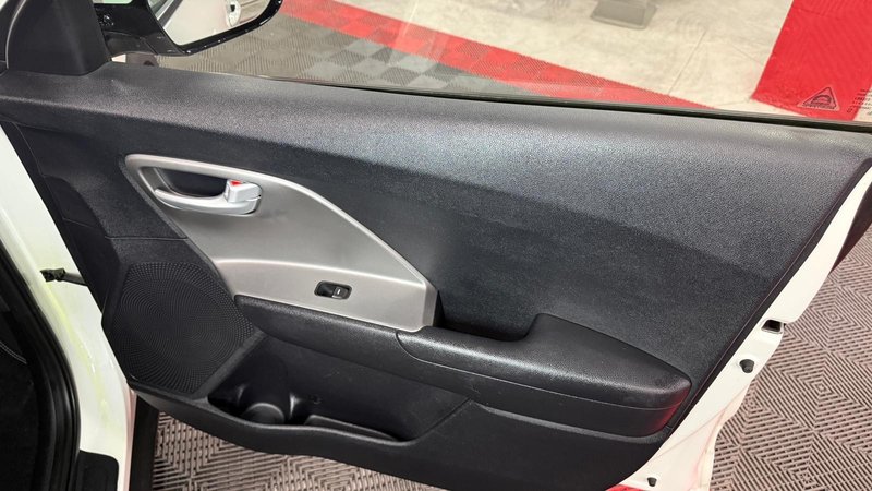 Kia Niro 2018, foto 14