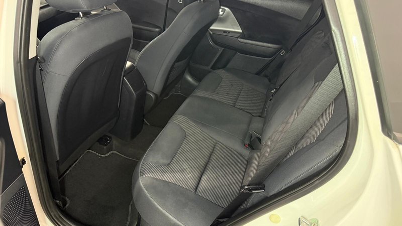 Kia Niro 2018, foto 16