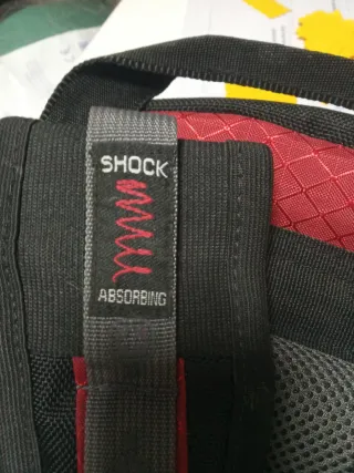 Mochila SwissGear by Wenger Negra y Roja