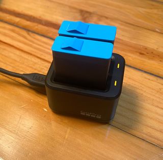 Caricabatterie doppio per batteria GoPro 9 10 11 12 + cavo