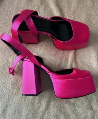 Tacchi Bershka Rosa Fucsia con Piattaforma