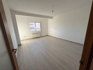 Piso en alquiler en Rosselló