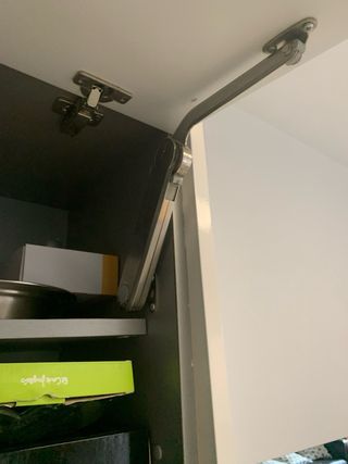 Armario colgante blanco