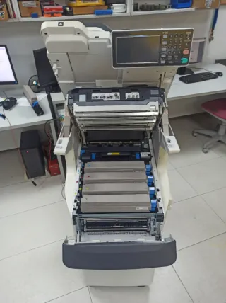 Impresora Multifunción Color OKI ES8453 A3 | Escán
