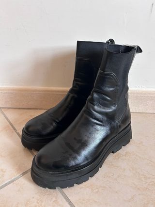 Anfibi Stradivarius neri donna