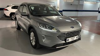 Ford Kuga Titanium 2.5 Duratec FHEV 140kW Auto