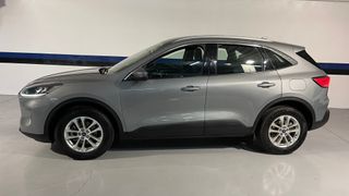 Ford Kuga Titanium 2.5 Duratec FHEV 140kW Auto