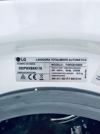 216.Lavadora Lg 10,5 kilos Direc Drive Nueva Tara!