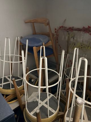 Se venden bancos usados pero en buenas condiciones