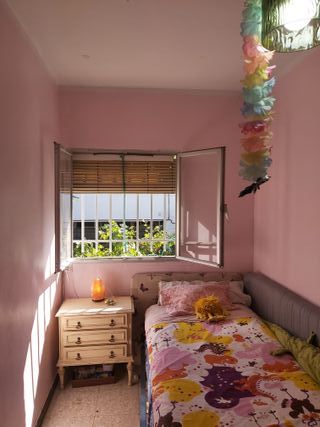 Casa con jardín en Madrid ciudad al lado del metro