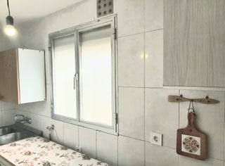 Casa con jardín en Madrid ciudad al lado del metro