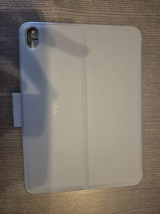 Teclado Logitech Slim Folio iPad 10.9 10ª gen