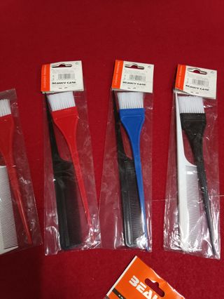 Brochas y Peines para Tinte