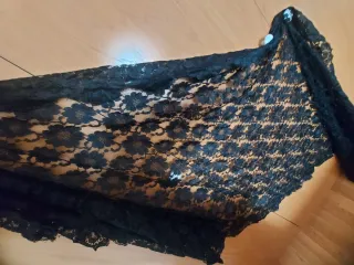 Mantilla negra + Peineta de carey – Nuevo – 60 €