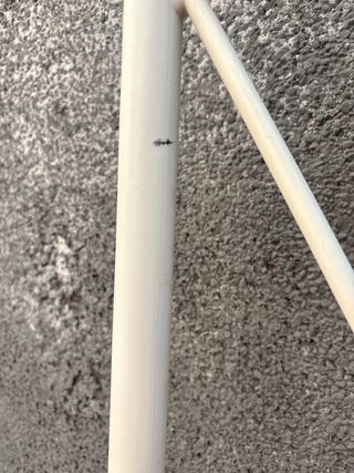 Cabecero cama metálico blanco.