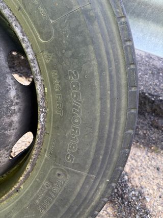 Rueda Camión Bridgestone 265/70R19.5