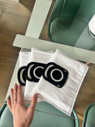 Aspiradora Rowenta 2000W + bolsas