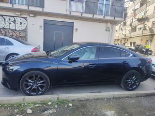 Mazda 6 2015 en excelente estado