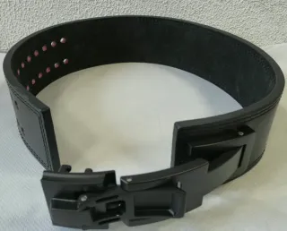 Cinturón Levantamiento Pesas Ajustable Negro