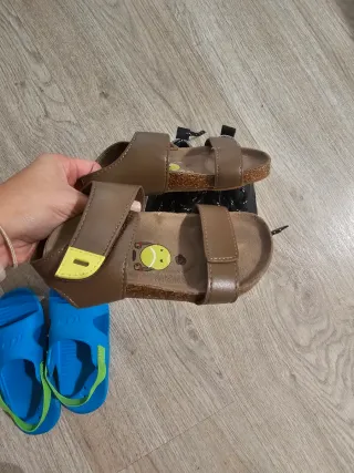 Lote Zapatos Niño talla 25