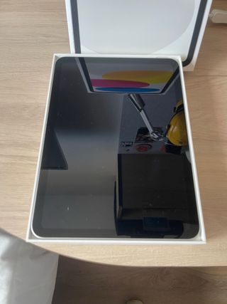 iPad 10ª Gen 64GB Plata