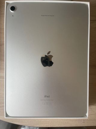 iPad 10ª Gen 64GB Plata