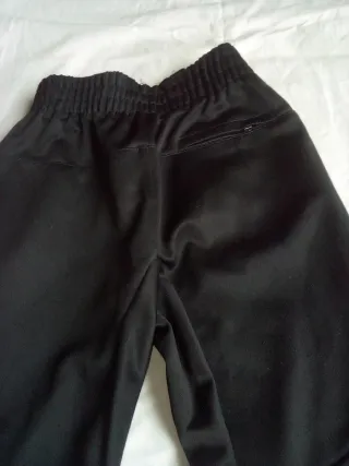 Pantalones negros niño Kromex