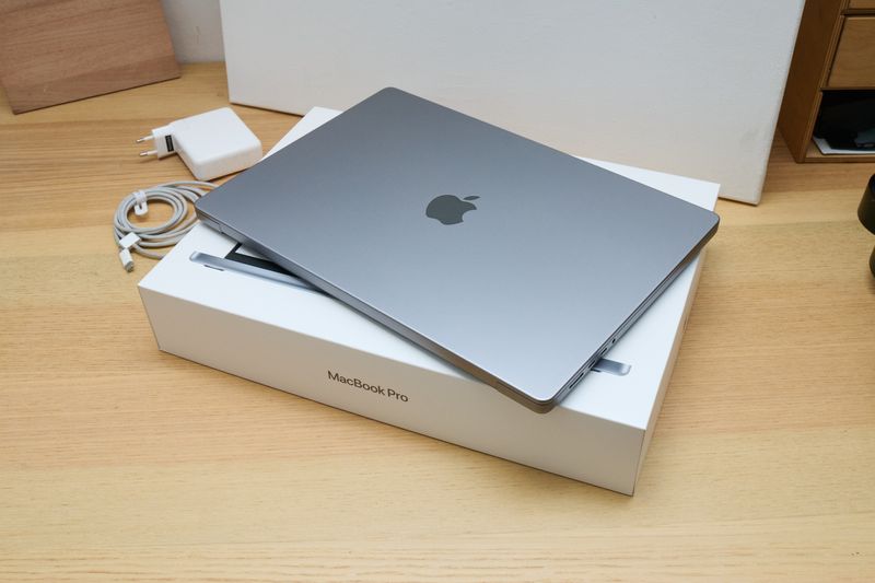MacBook Pro 16 M1 Max 64GB 2TB 32GPU (2021) afbeelding 3
