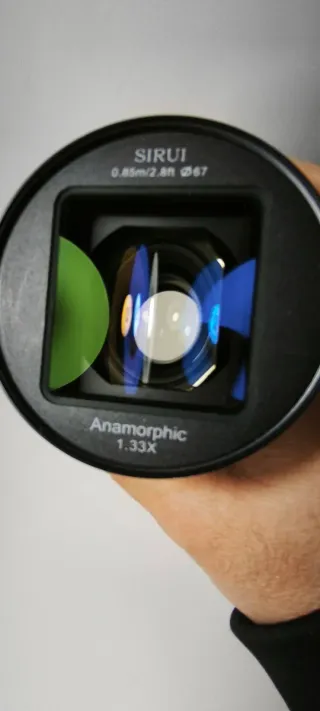 Sirui 50mm f/1.8 1.33x Anamórfico Fuji X