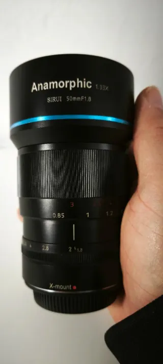 Sirui 50mm f/1.8 1.33x Anamórfico Fuji X