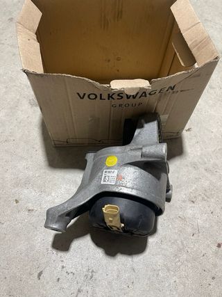 Tacos de motor Audi A4 B8 originales