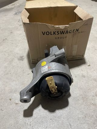 Tacos de motor Audi A4 B8 originales