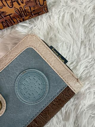 Cartera Sweet Candy Grande Azul y Beige