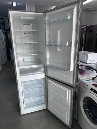 Nevera Combi Corberó con garantía transporte