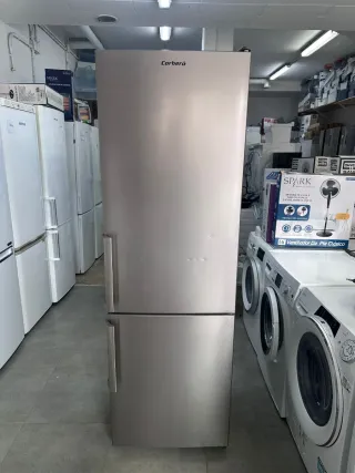 Nevera Combi Corberó con garantía transporte